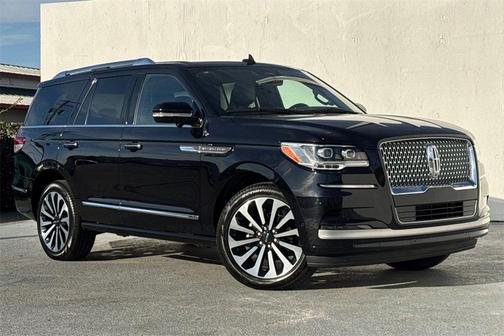 2023 Lincoln Navigator Reserve
