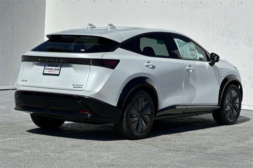 2025 Nissan ARIYA PLATINUM+