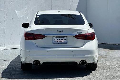 2022 INFINITI Q50 LUXE