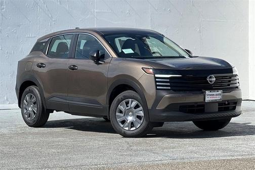 2025 Nissan Kicks S