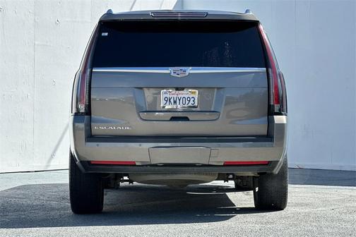 2019 Cadillac Escalade Platinum