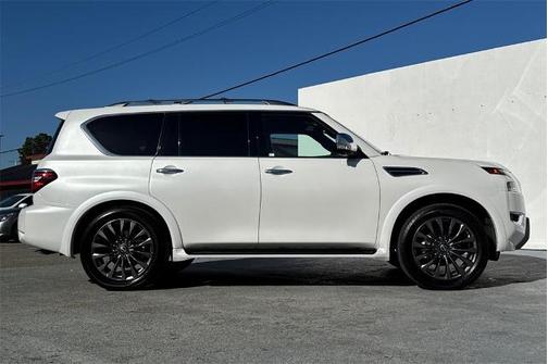 2024 Nissan Armada Platinum