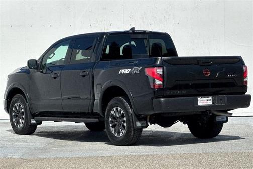 2024 Nissan Titan PRO-4X