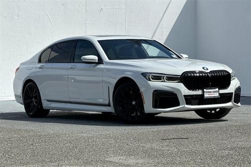 2021 BMW 750 i xDrive