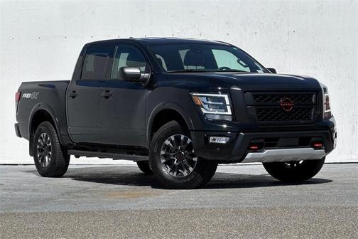 2024 Nissan Titan PRO-4X