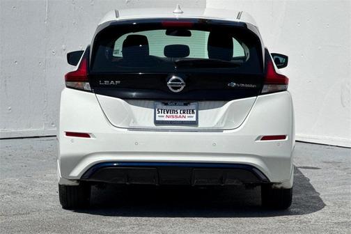 2022 Nissan Leaf S