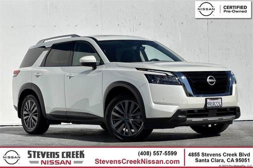 2024 Nissan Pathfinder SL