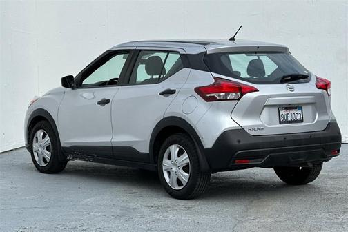 2020 Nissan Kicks S