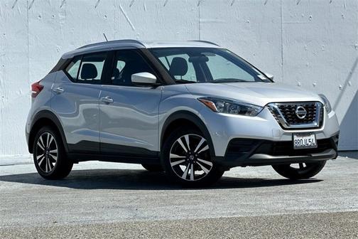 2019 Nissan Kicks SV
