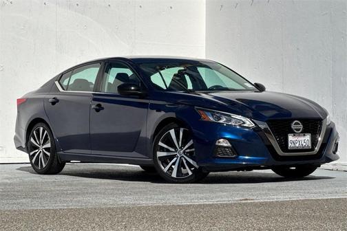 2021 Nissan Altima 2.5 SR
