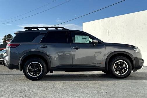 2025 Nissan Pathfinder Rock Creek