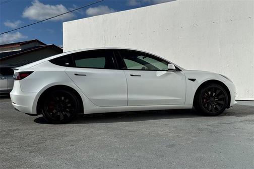 2020 Tesla Model 3 Long Range