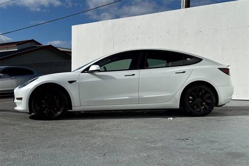 2020 Tesla Model 3 Long Range