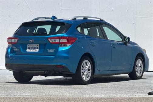 2017 Subaru Impreza 2.0i Premium