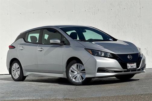 2024 Nissan Leaf S