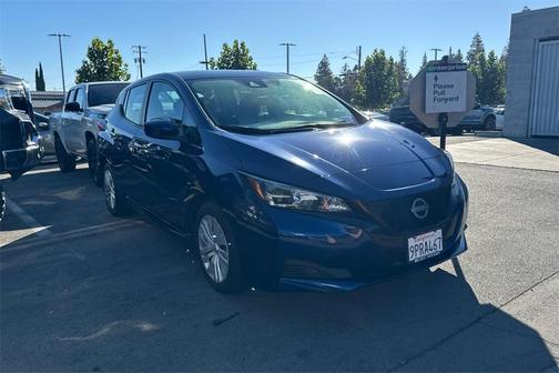 2023 Nissan Leaf S