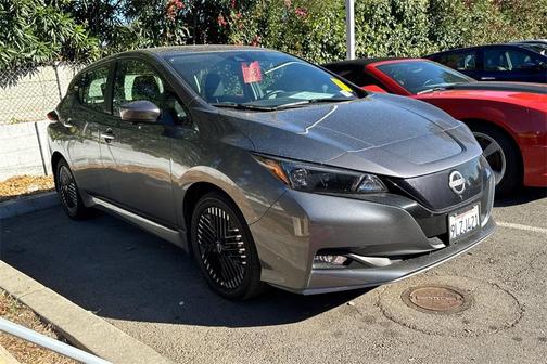 2024 Nissan Leaf SV PLUS