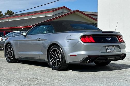2021 Ford Mustang EcoBoost Premium