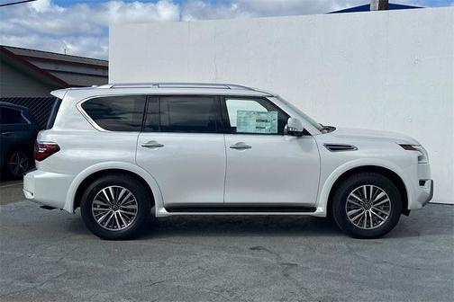 2024 Nissan Armada SL
