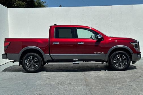 2024 Nissan Titan Platinum Reserve