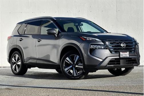 2025 Nissan Rogue SL