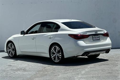 2024 INFINITI Q50 SENSORY