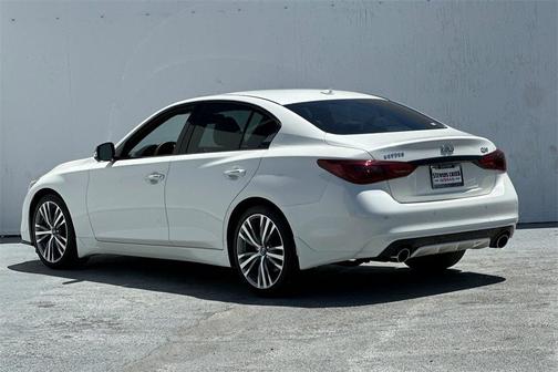 2024 INFINITI Q50 SENSORY