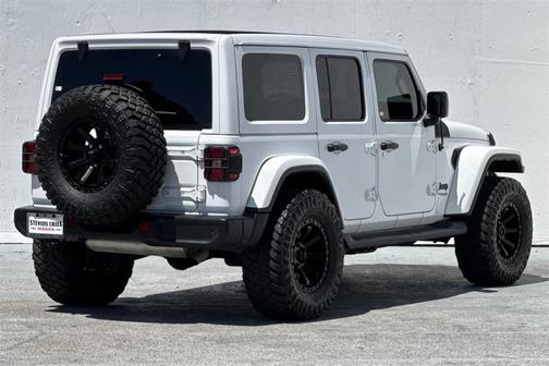 2021 Jeep Wrangler Unlimited Sahara Altitude