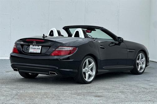 2016 Mercedes-Benz SLK-Class SLK300