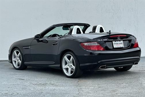 2016 Mercedes-Benz SLK-Class SLK300