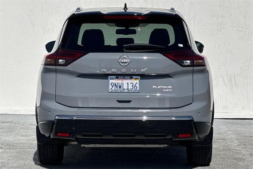 2024 Nissan Rogue Platinum