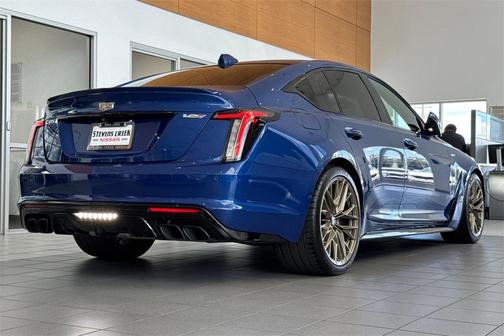 2022 Cadillac CT5-V Blackwing