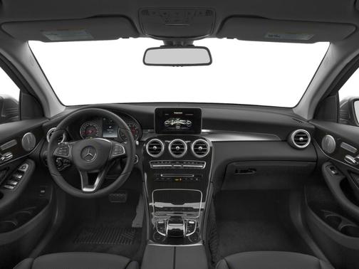2018 Mercedes-Benz GLC 300 Base 4MATIC