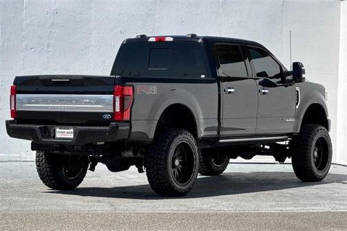 2022 Ford F-250 Platinum
