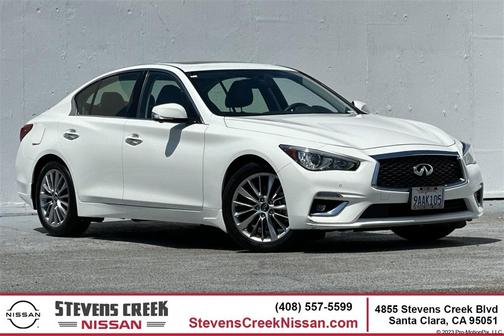 2022 INFINITI Q50 LUXE