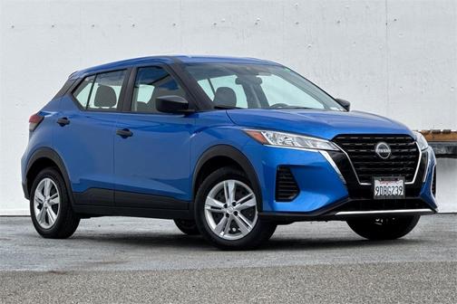 2023 Nissan Kicks S