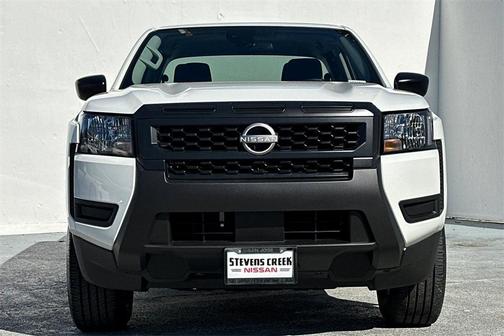 2025 Nissan Frontier S