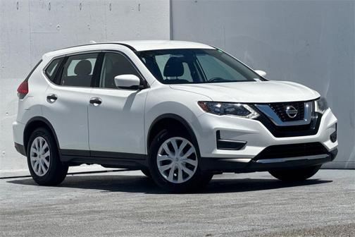 2017 Nissan Rogue S