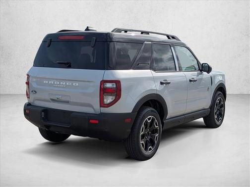 Space White Metallic 2026 Ford Bronco Sport Outer Banks