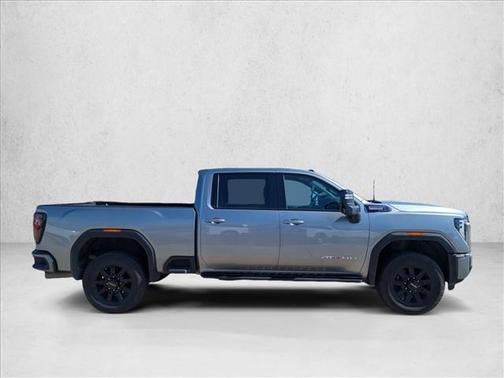 2025 GMC Sierra 2500 AT4