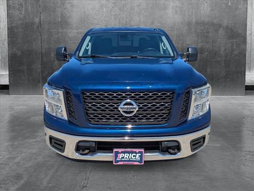 2019 Nissan Titan SV