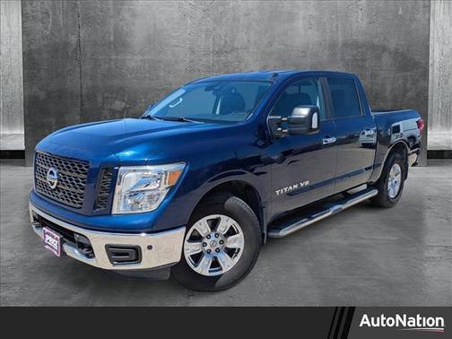 2019 Nissan Titan SV