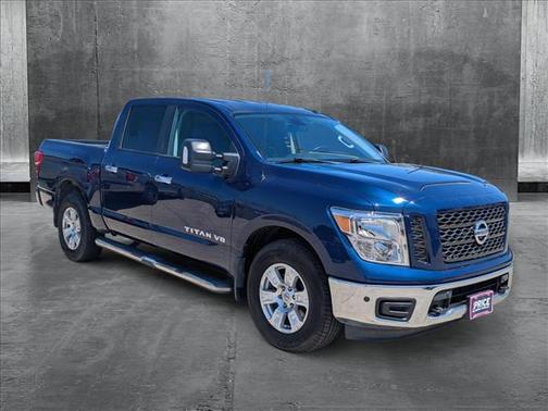 2019 Nissan Titan SV