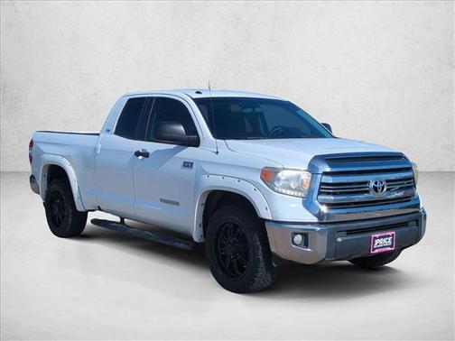 2016 Toyota Tundra SR5