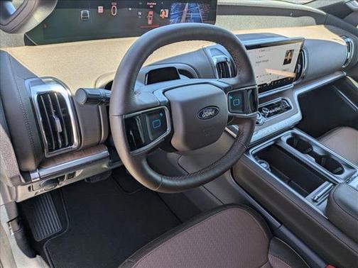 Agate Black Metallic 2026 Ford Expedition Max King Ranch