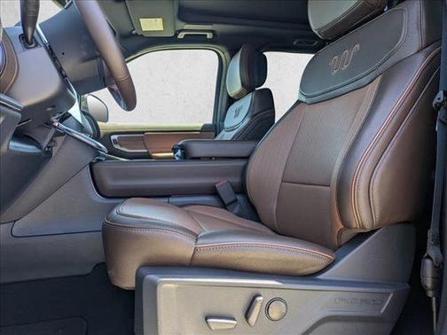 Agate Black Metallic 2026 Ford Expedition Max King Ranch