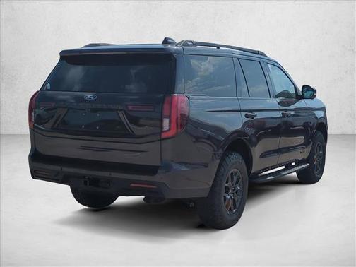 Dark Matter Gray Metallic 2026 Ford Expedition Tremor