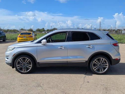 2015 Lincoln MKC Base