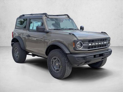 2025 Ford Bronco Base 2 Door 4x4