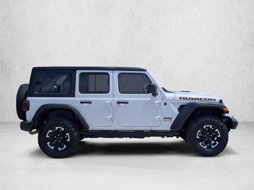 Bright White Clearcoat 2025 Jeep Wrangler Rubicon